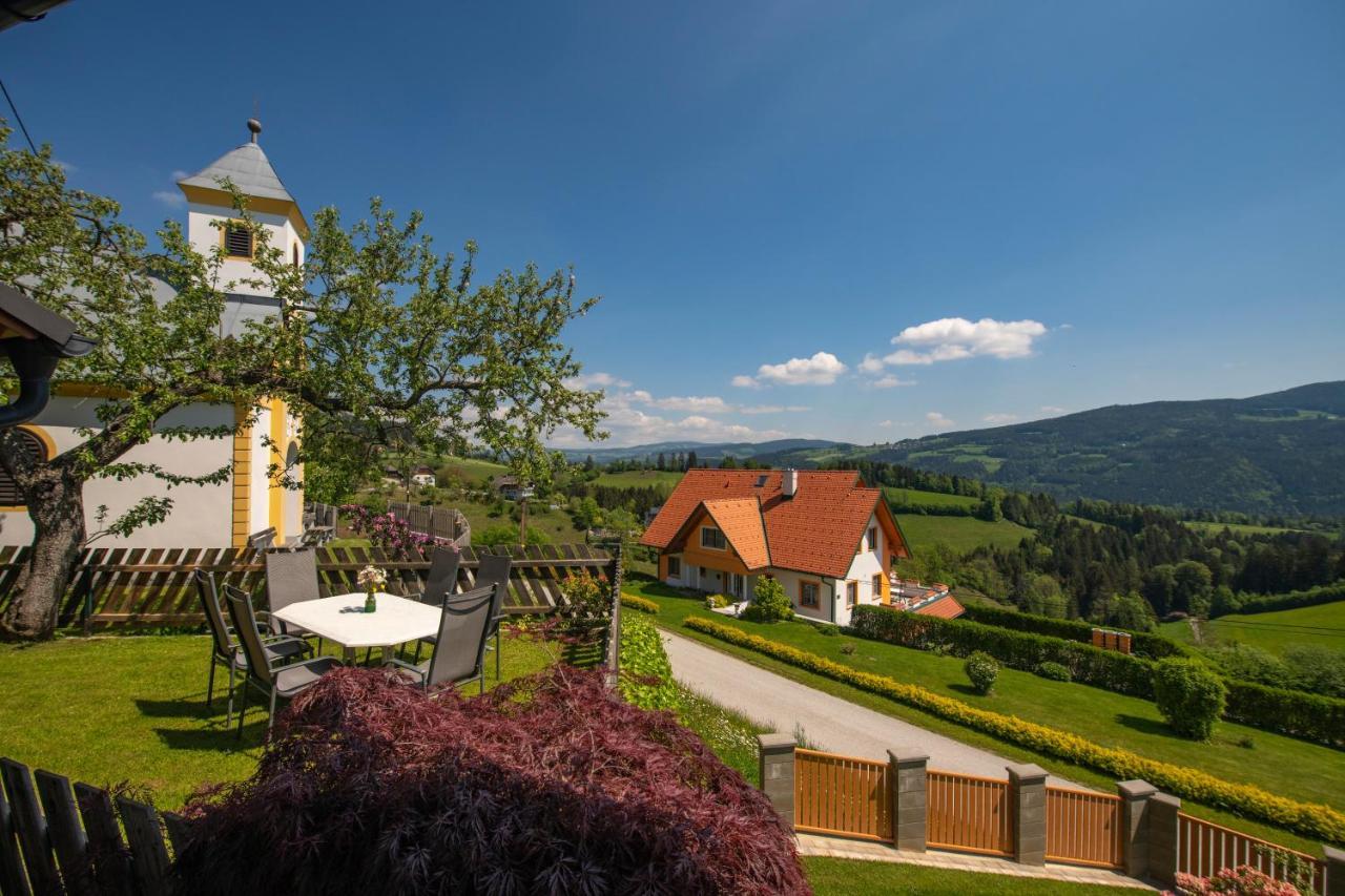 Ferienwohnungen Perhofer Birkfeld Exterior photo