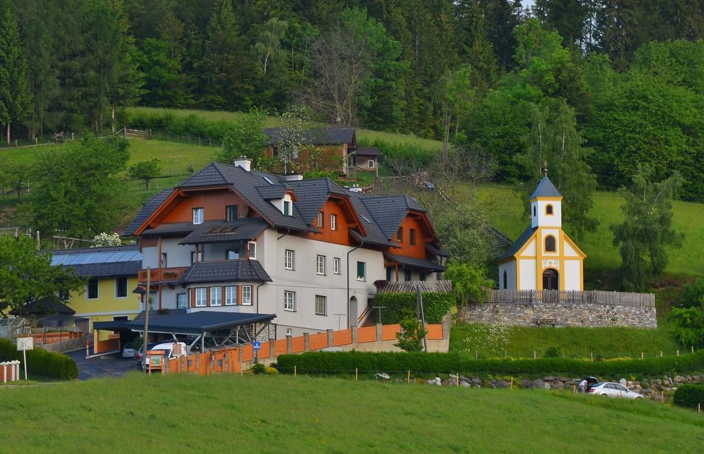 Ferienwohnungen Perhofer Birkfeld Exterior photo
